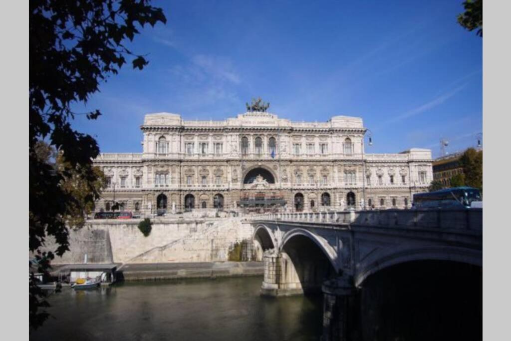Restivhome, Bivani A Due Passi Dal Vaticano Рим Екстериор снимка
